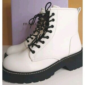 NEW Madden Girl Sz 8M Carra White Combat Boots Side Zip/Lace-Up Black Lug Sole